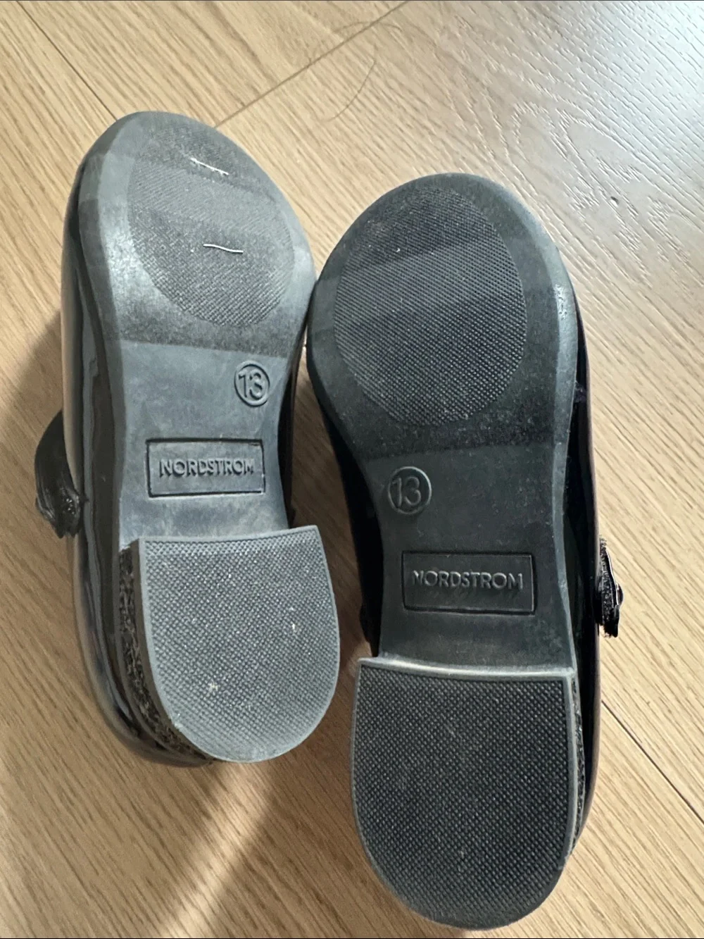 Nordstrom Girls Black Patent Mary Jane with Velvet Bow